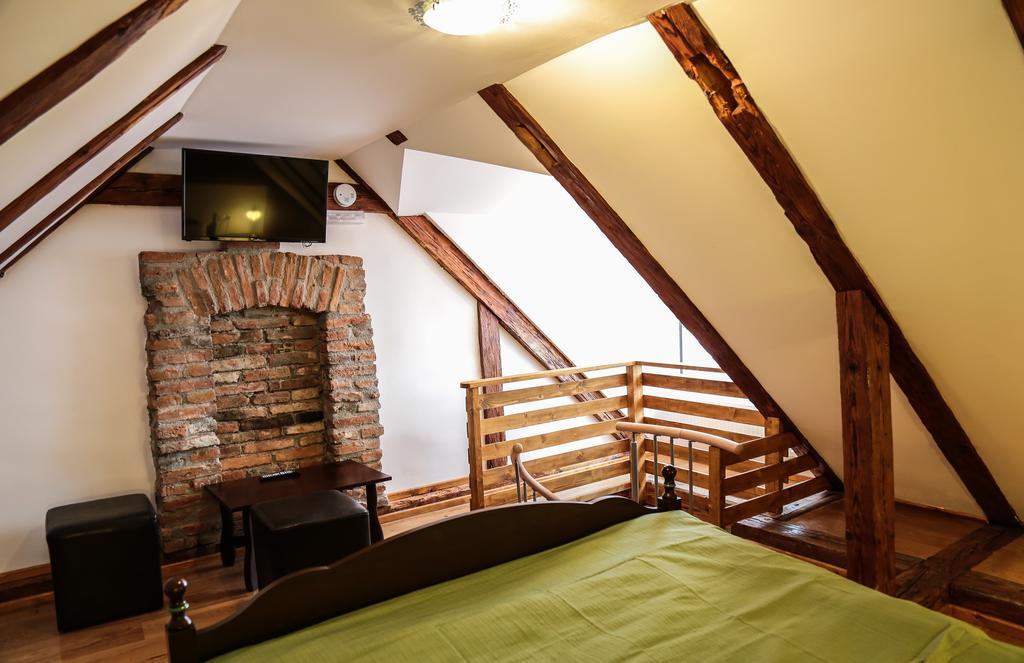 Casa Crown Hotel Brasov Ngoại thất bức ảnh