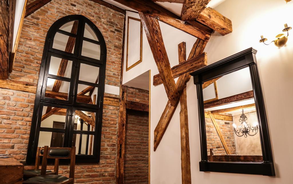 Casa Crown Hotel Brasov Ngoại thất bức ảnh