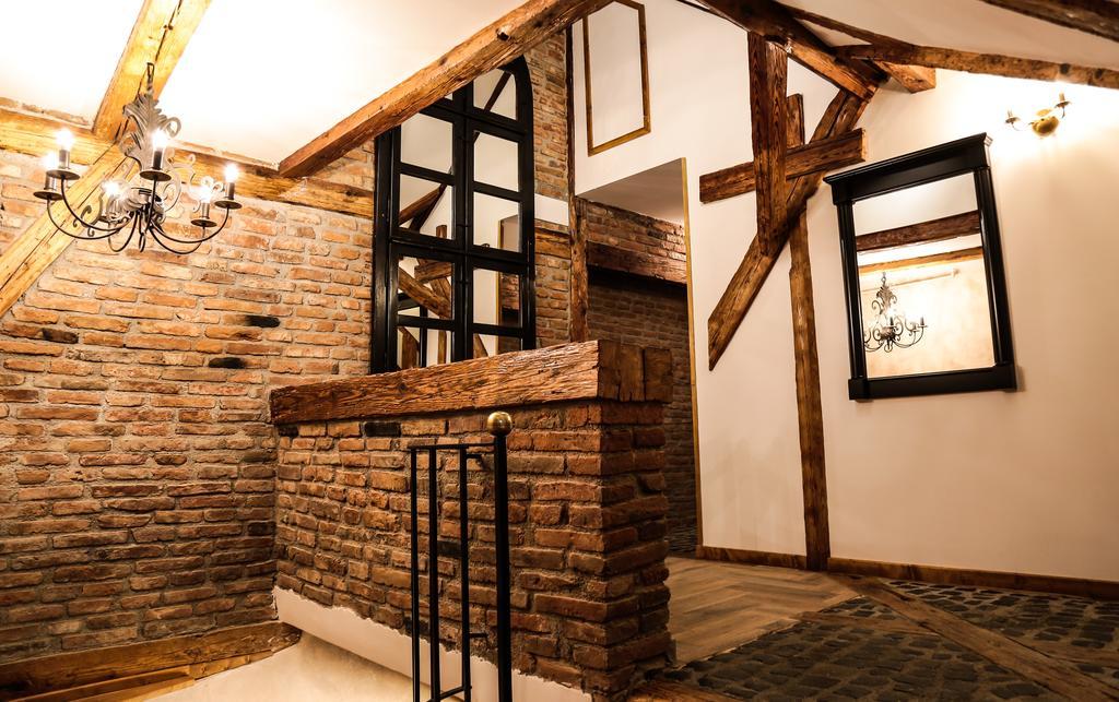 Casa Crown Hotel Brasov Ngoại thất bức ảnh