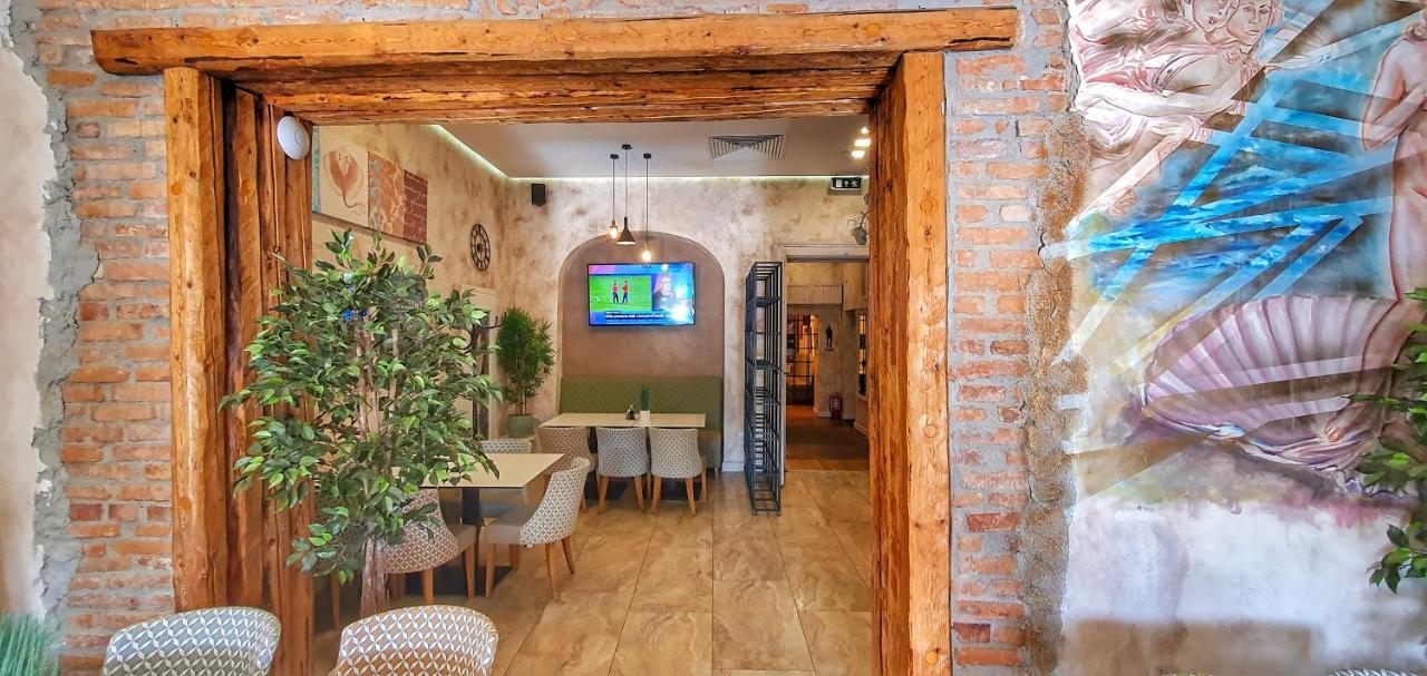 Casa Crown Hotel Brasov Ngoại thất bức ảnh