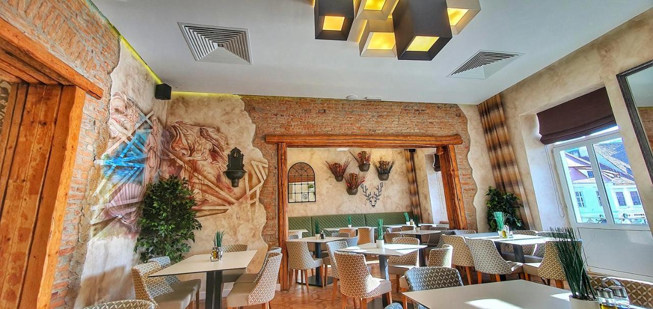 Casa Crown Hotel Brasov Ngoại thất bức ảnh