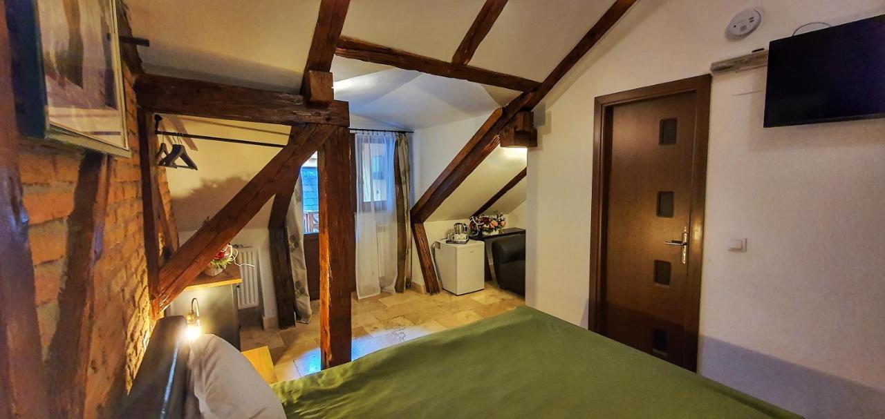 Casa Crown Hotel Brasov Ngoại thất bức ảnh